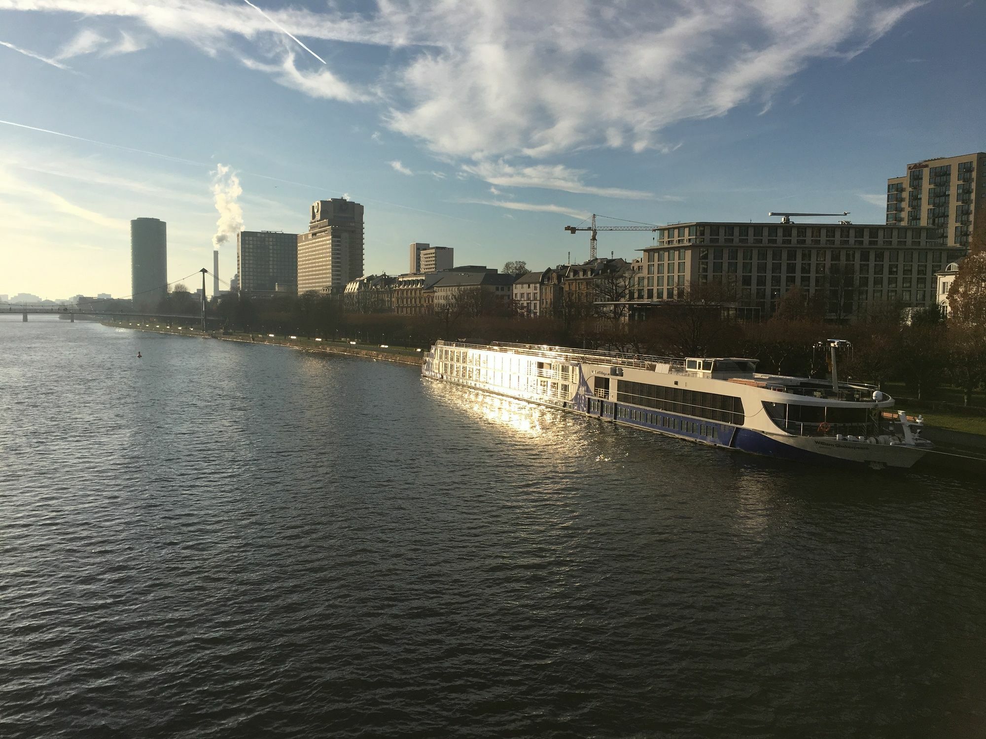 Knm Ms William Shakespeare - Frankfurt Hotel Frankfurt am Main Kültér fotó